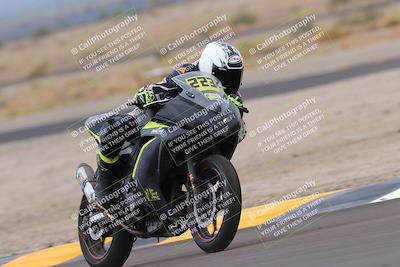 media/Sep-10-2022-SoCal Trackdays (Sat) [[a5bf35bb4a]]/Turn 11 (11am)/